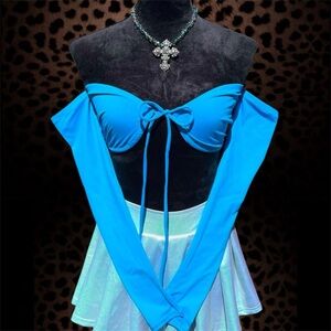 NWOT Skims Signature land to sea long sleeve cyber y2k cropped top